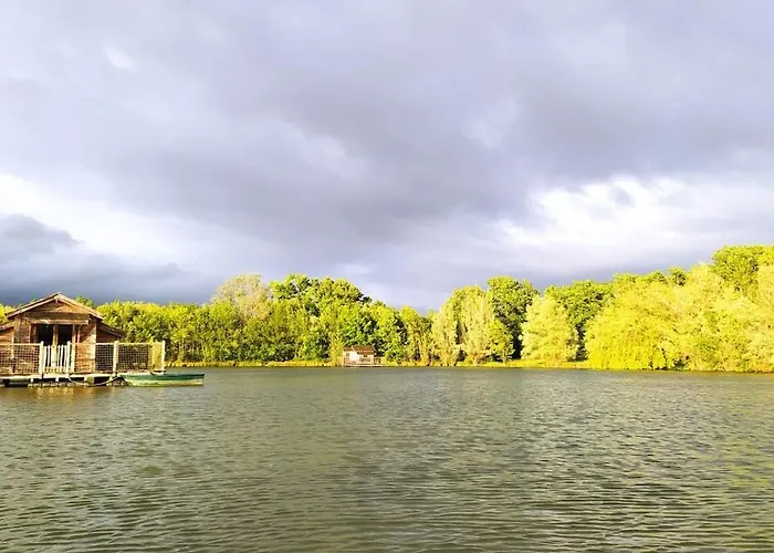 Alpehytte Flottantes Du De Pelisse *